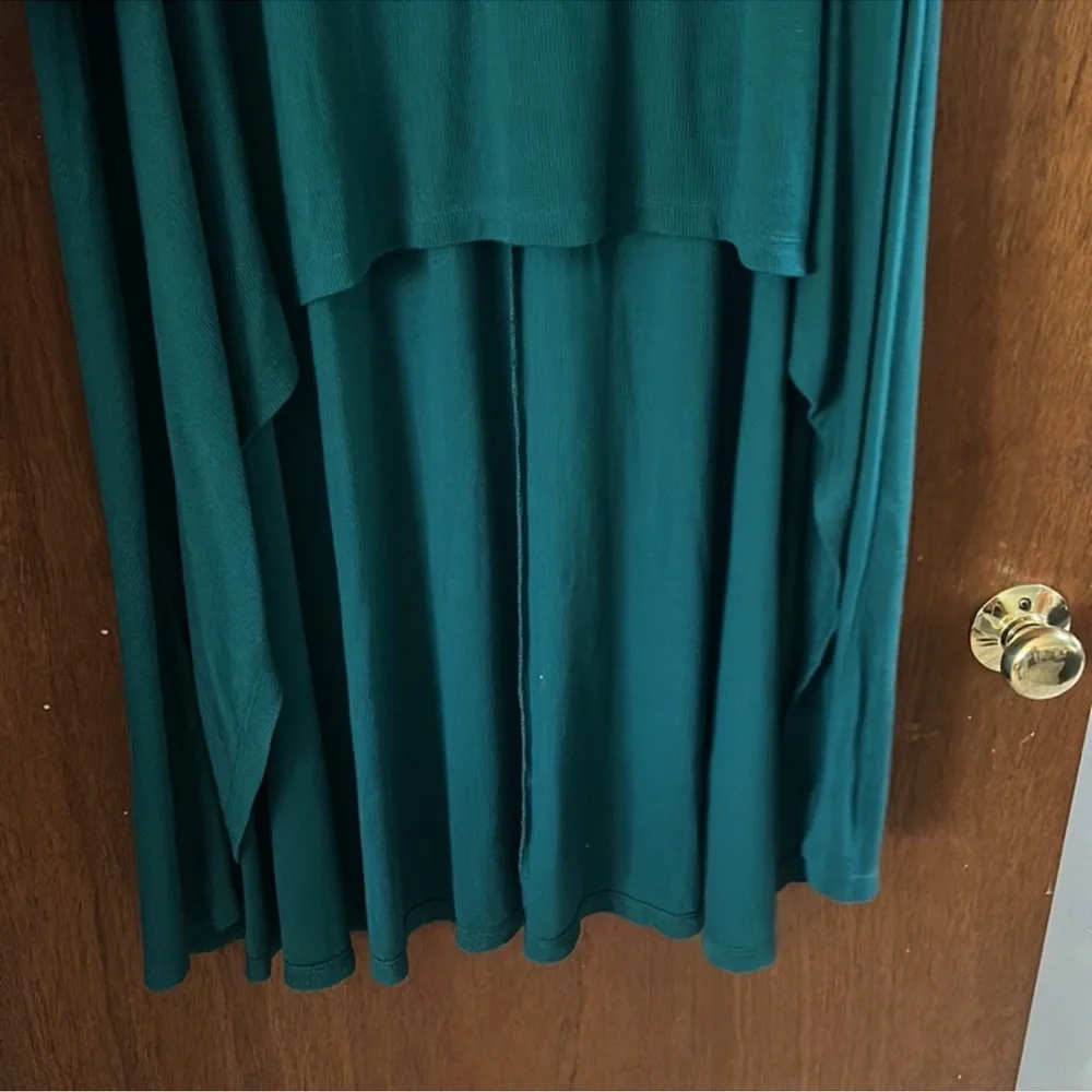 G.I.L.I. Dramatic Hi-Low Rib Knit Tunic teal green color - Picture 4 of 8